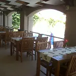 מלון Ant 3*