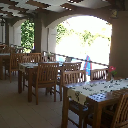 Szálloda Ant 3*