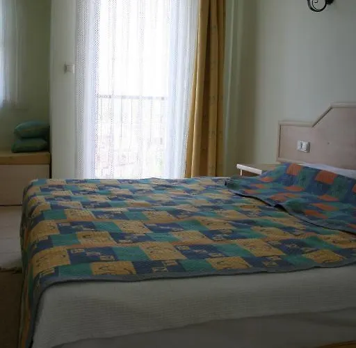 Hotel Ant 3*