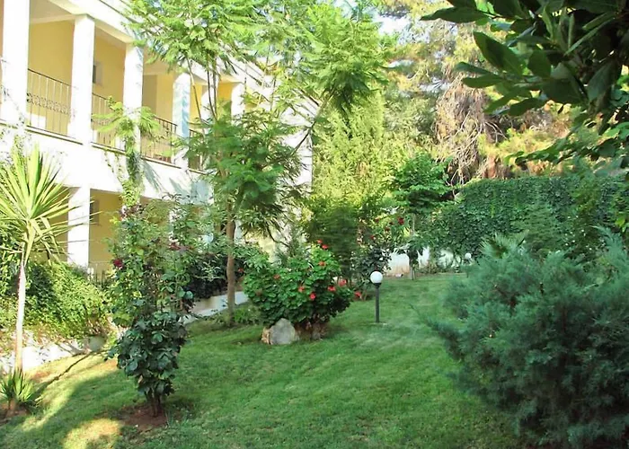 Hotel Ant 3*